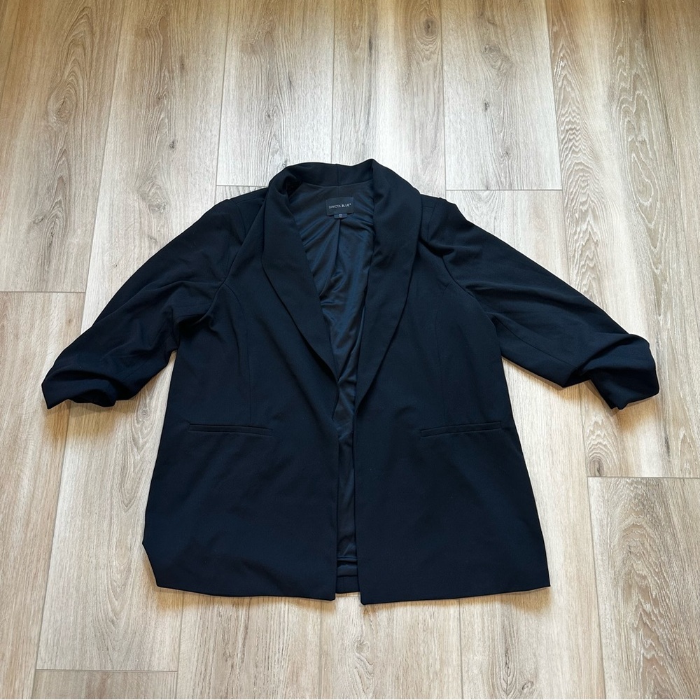 Black Dakota Blue Blazer